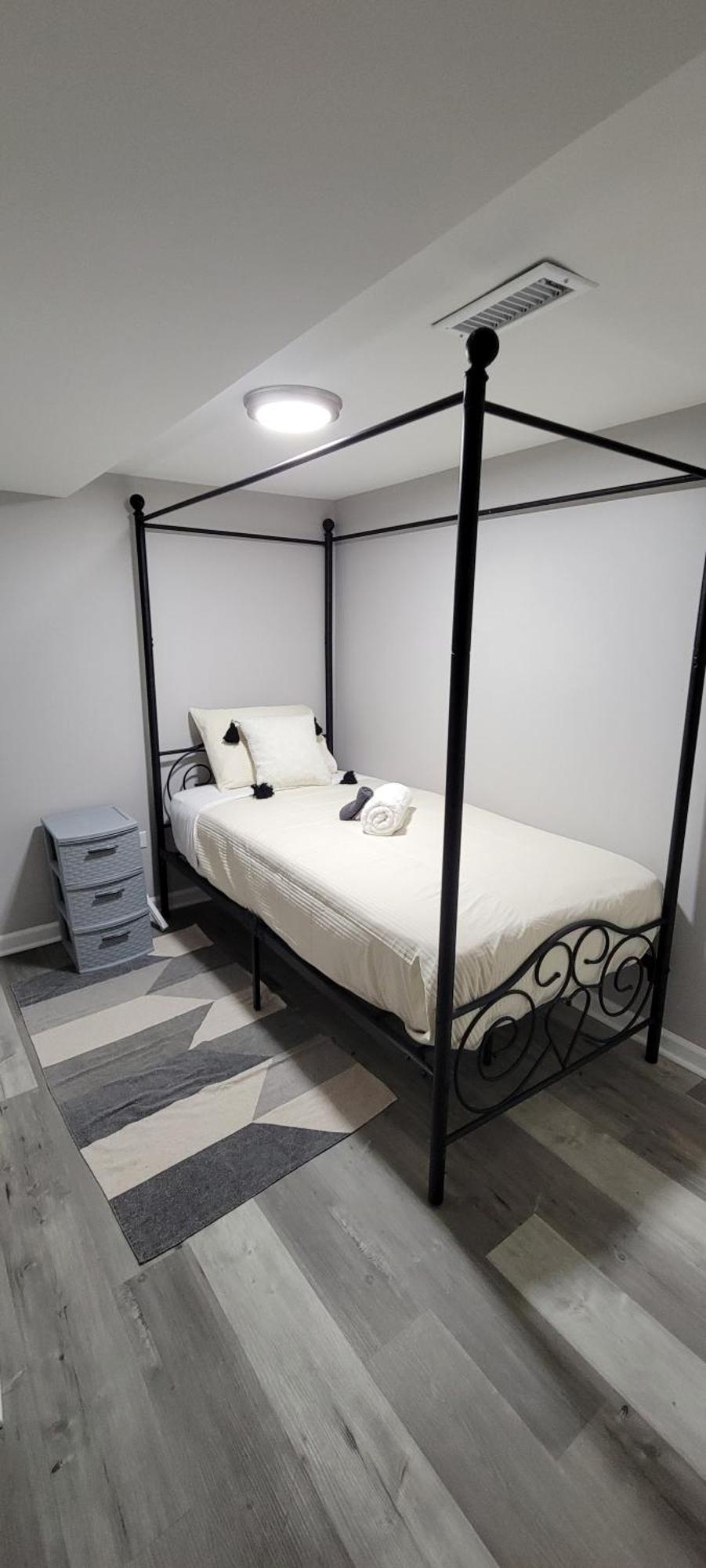 Chicago Avenue Inn Екстериор снимка