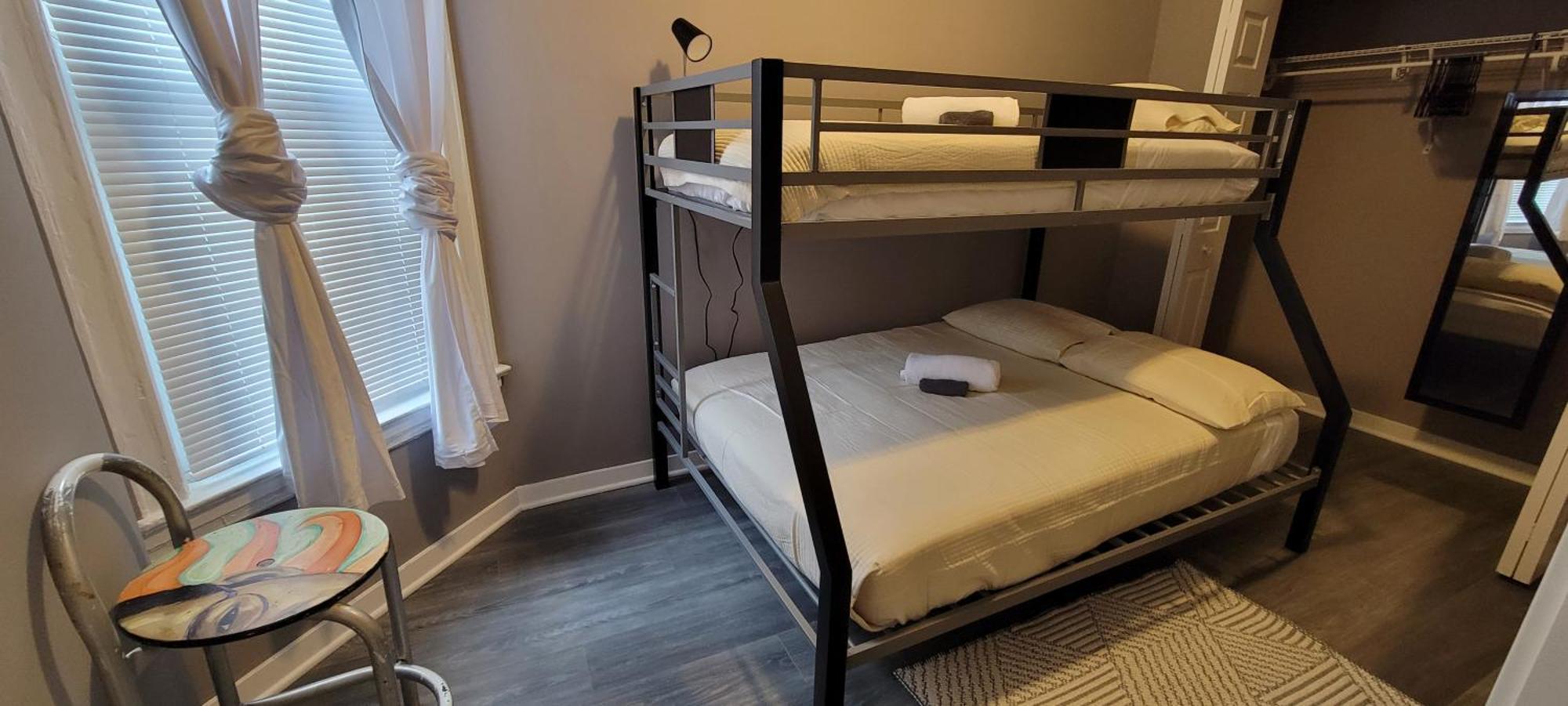 Chicago Avenue Inn Екстериор снимка